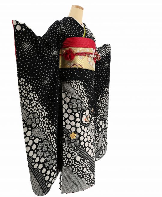 黒地本加工 金駒刺繍 日本刺繍 総絞り振袖 桜 六通柄袋帯 フルセット 